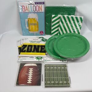 D9   Party Decorations- 11 piece tailgate party zone football supplies and decor